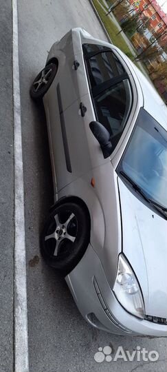 Ford Focus 1.8 МТ, 2003, 300 000 км