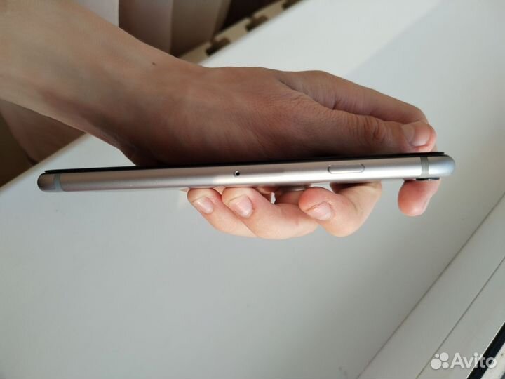 iPhone 6, 16 ГБ