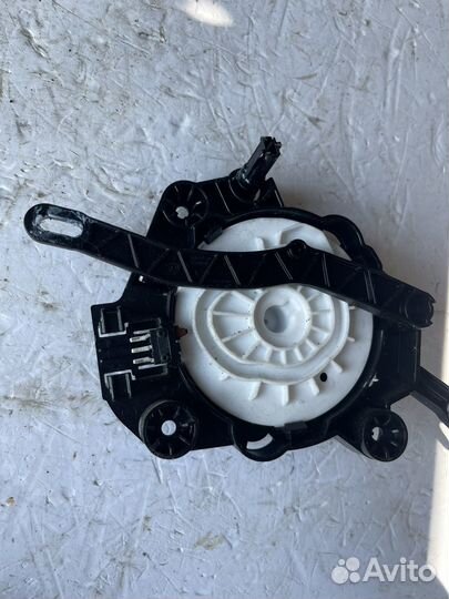 Двигатель задвижки потока воздуха mercedes w213