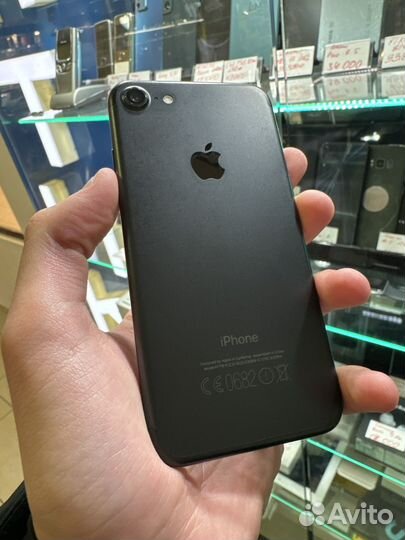 iPhone 7, 32 ГБ