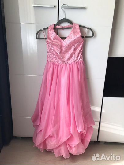 Праздничное платье для девочки