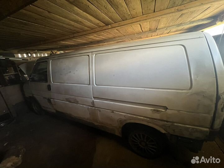 Volkswagen Transporter 2.4 МТ, 1994, 200 000 км