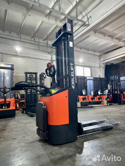 Штабелер самоходный noblelift PSE15L-C