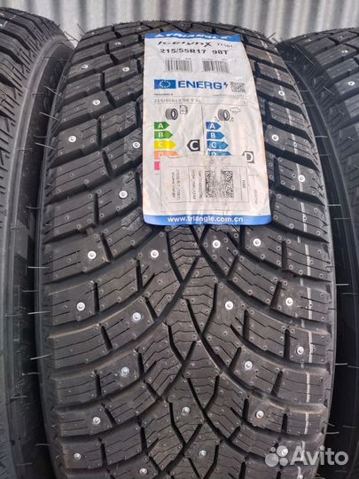 Triangle IcelynX TI501 215/55 R17 98T