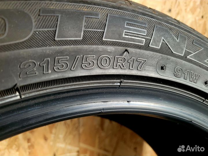 Bridgestone Potenza RE050A 215/50 R17 91W