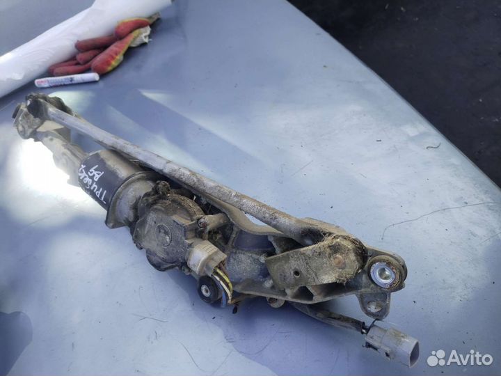 Трапеция дворников Субару трибека б9