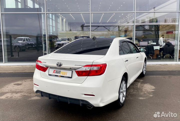 Toyota Camry 2.5 AT, 2014, 215 015 км