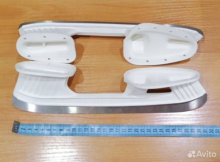 Чехлы раздвижные для коньков