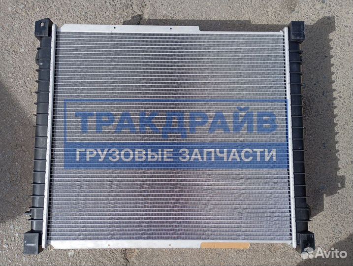 Радиатор охлаждения двигателя для Ивеко Еврокарго