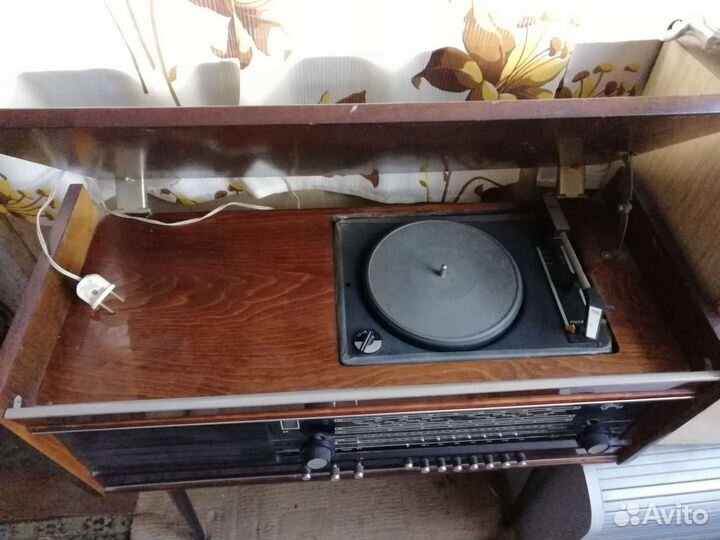 Ламповая радиола