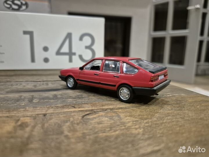 Volkswagen passat b2 1/43