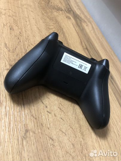 Геймпад Microsoft Xbox Wireless Controller черный