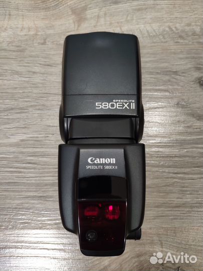 Вспышка Canon 580EX II