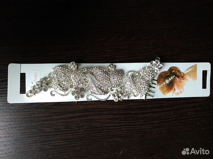 Заколка-аксессуар