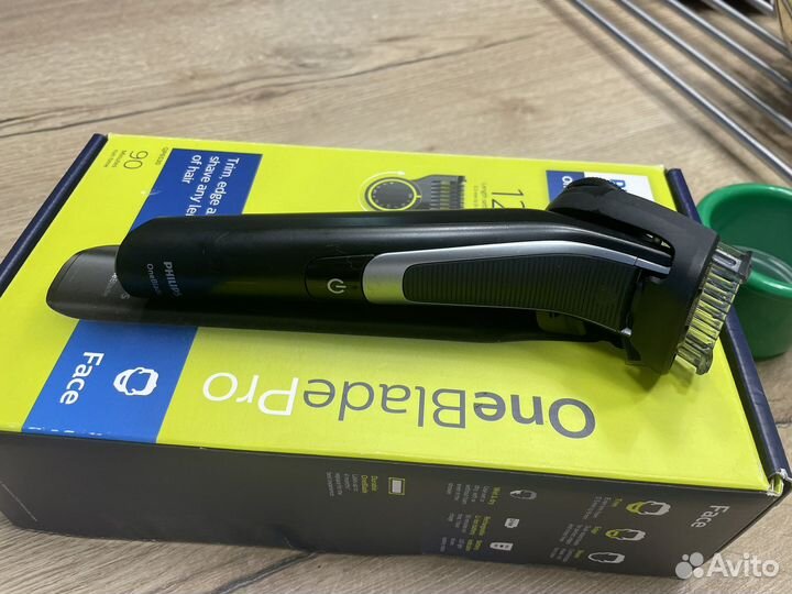 Электробритва,стайлер для лица philips