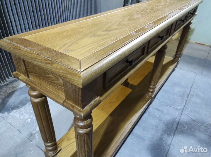 Консоль дубовая