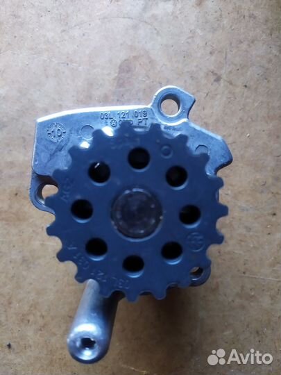 Насос водяной (помпа) VW 03L121019