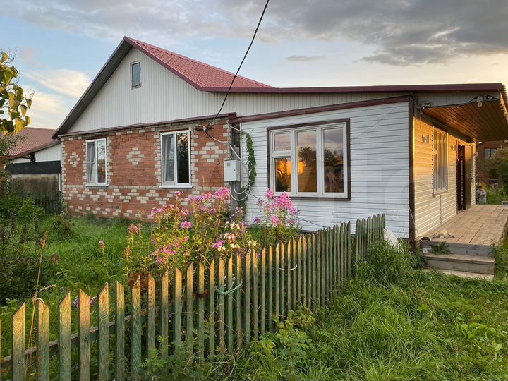 Дом 90 м² на участке 11 сот.