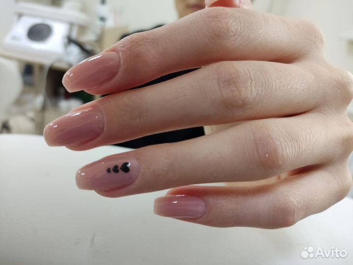 Маникюр, педикюр, гель лак