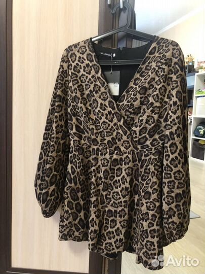 Женский комбинезон с шортами