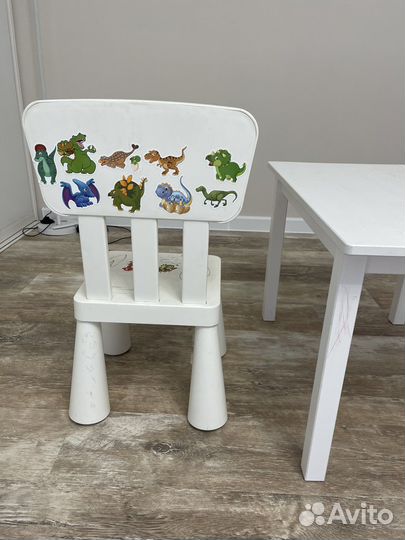 Детский стол и стул IKEA сундвик