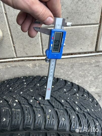 Nokian Tyres Hakkapeliitta 9 215/55 R17 98T