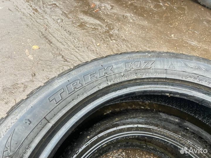 Maxtrek Trek M7 255/50 R20