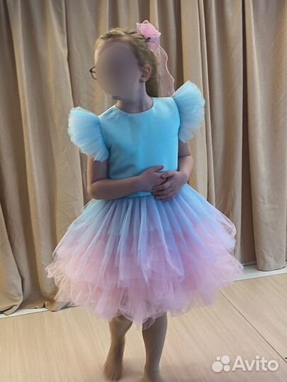 Нарядное платье 134-140