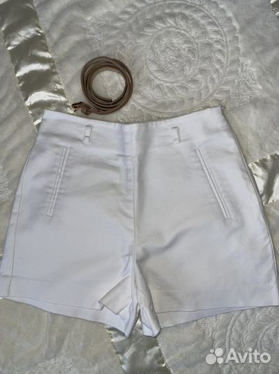 Белые шорты Zara