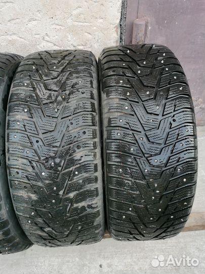 Hankook 205/50 R17 на литье 4х100