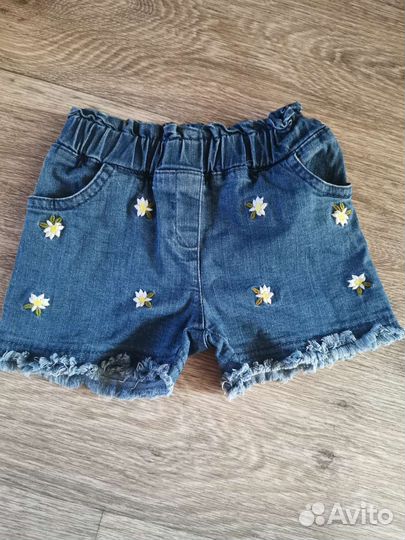 Джинсовые шорты для девочки