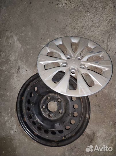 Диски r16 с колпаками