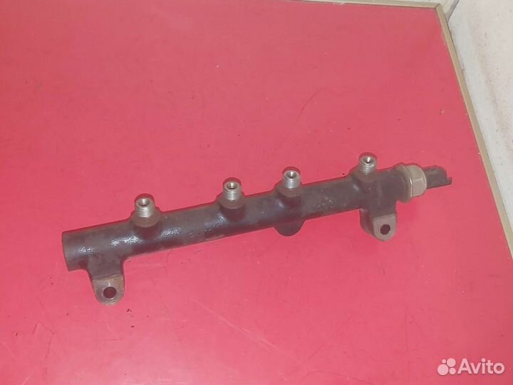 Топливная рампа рейка SsangYong Actyon Kyron D20D