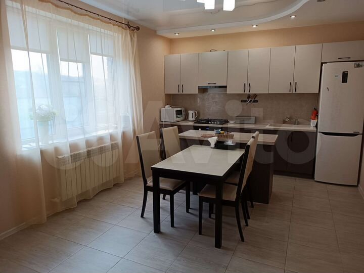 Дом 98 м² на участке 3 сот.