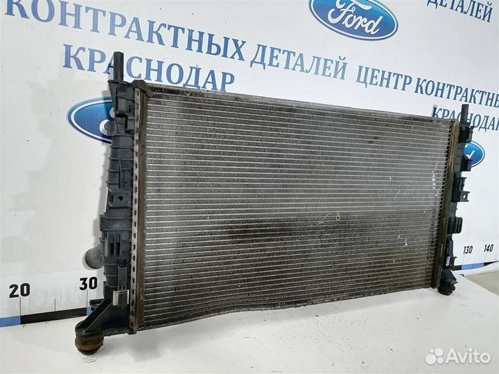 Радиатор основной Ford Focus 2 2008-2011