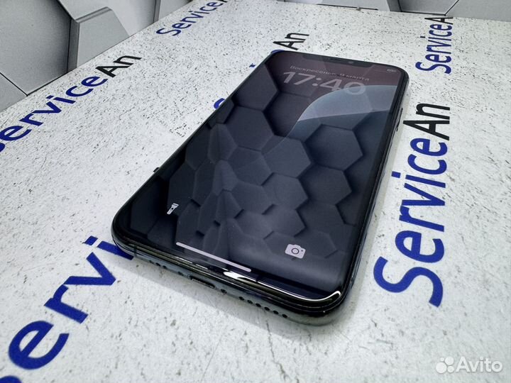 iPhone 11 Pro, 64 ГБ