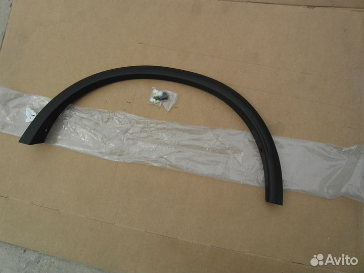 Молдинг крыла задний левый Nissan X-Trail T32 18-2