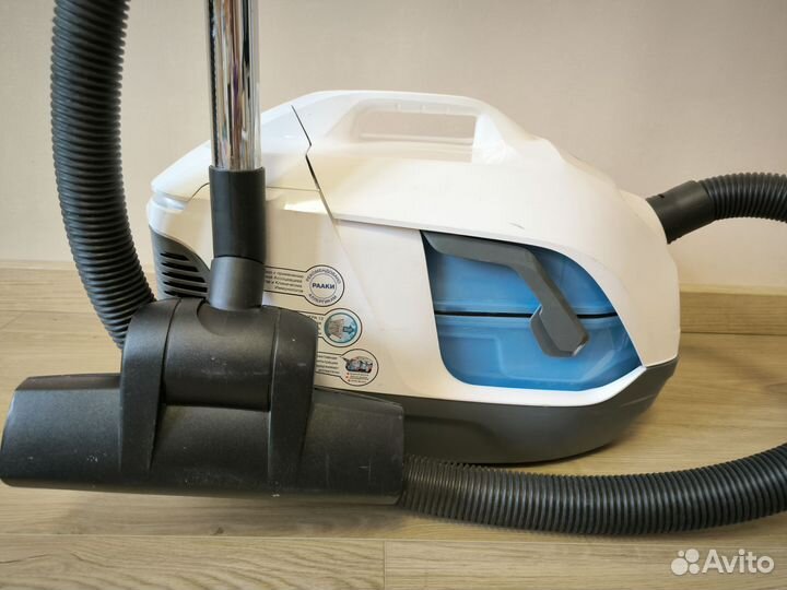 Пылесос karcher DS 6 premium mediclean б/у