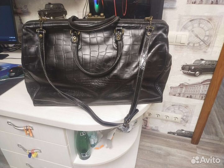 Продам сумку натуральная кожа