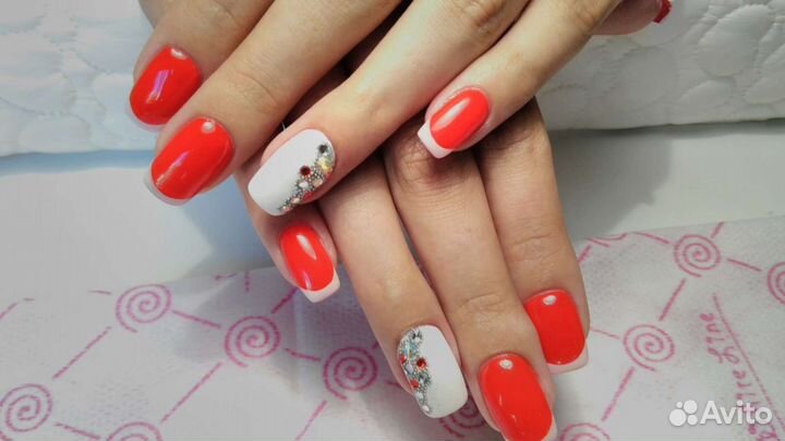 Наращивание ногтей, шеллак, педикюр