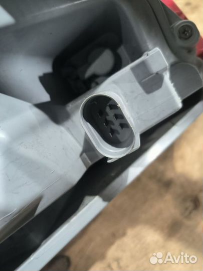 Фонарь задний правый Audi Tt 8J