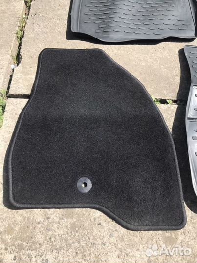 Коврики для Ford Explorer 2016