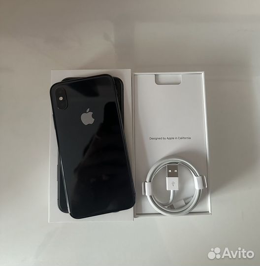 iPhone Xs, 64 ГБ