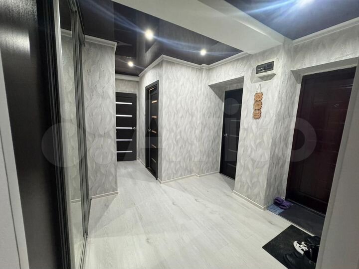 2-к. квартира, 58 м², 1/5 эт.