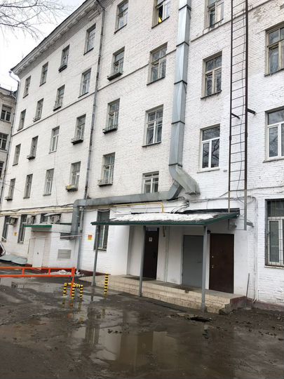 Комната 24 м², 1/5 эт.