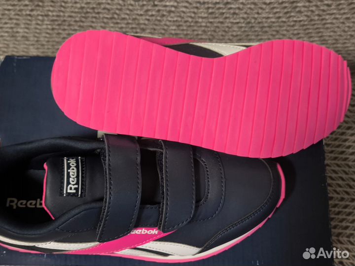 Новые кроссовки Reebok