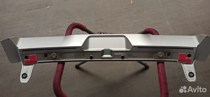 Спойлер Mitsubishi Pajero Sport 3 21- MZ331483