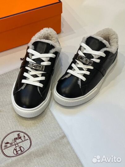 Кроссовки hermes