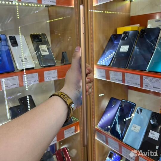 Планшет iPad 2018 Wi-Fi 32GB