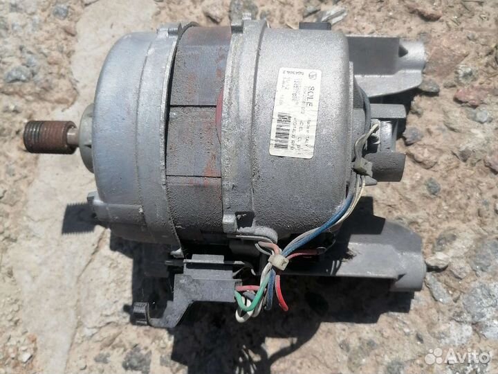 Двигатель от стиральной машины